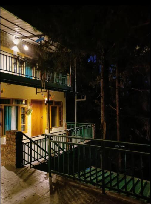 The Hill Story, Entire Chalet, Offbeat,Cozy Mussoorie Eksteriør billede