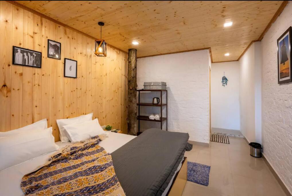 The Hill Story, Entire Chalet, Offbeat,Cozy Mussoorie Eksteriør billede